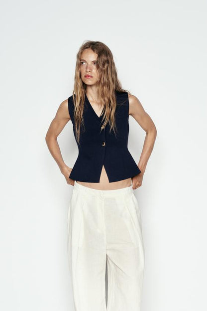 Aria™ | Cropped Knit Vest